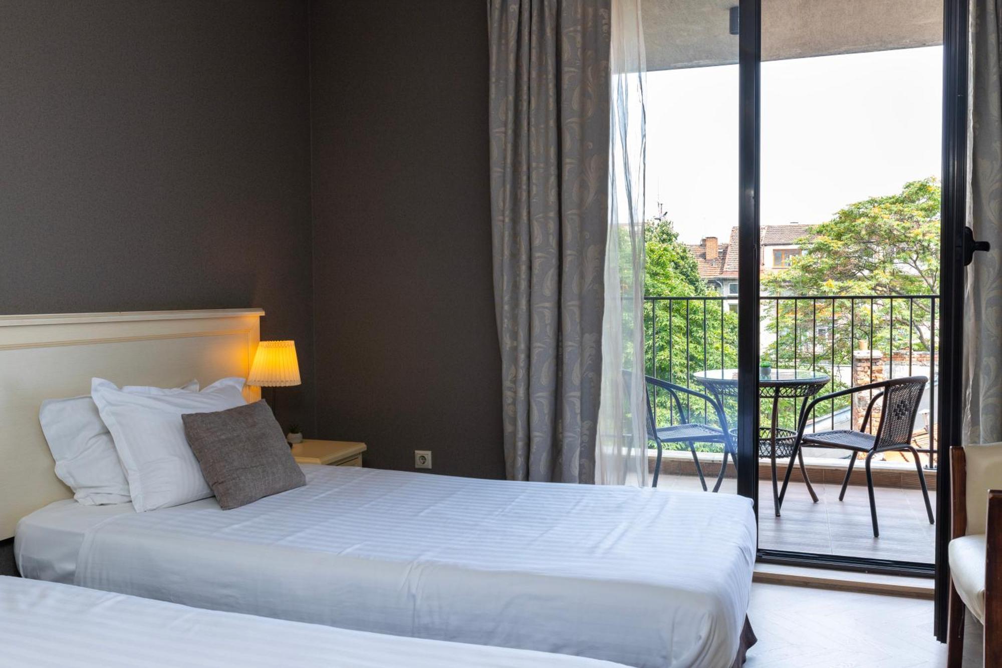 St. George Hotel Sofia Ngoại thất bức ảnh