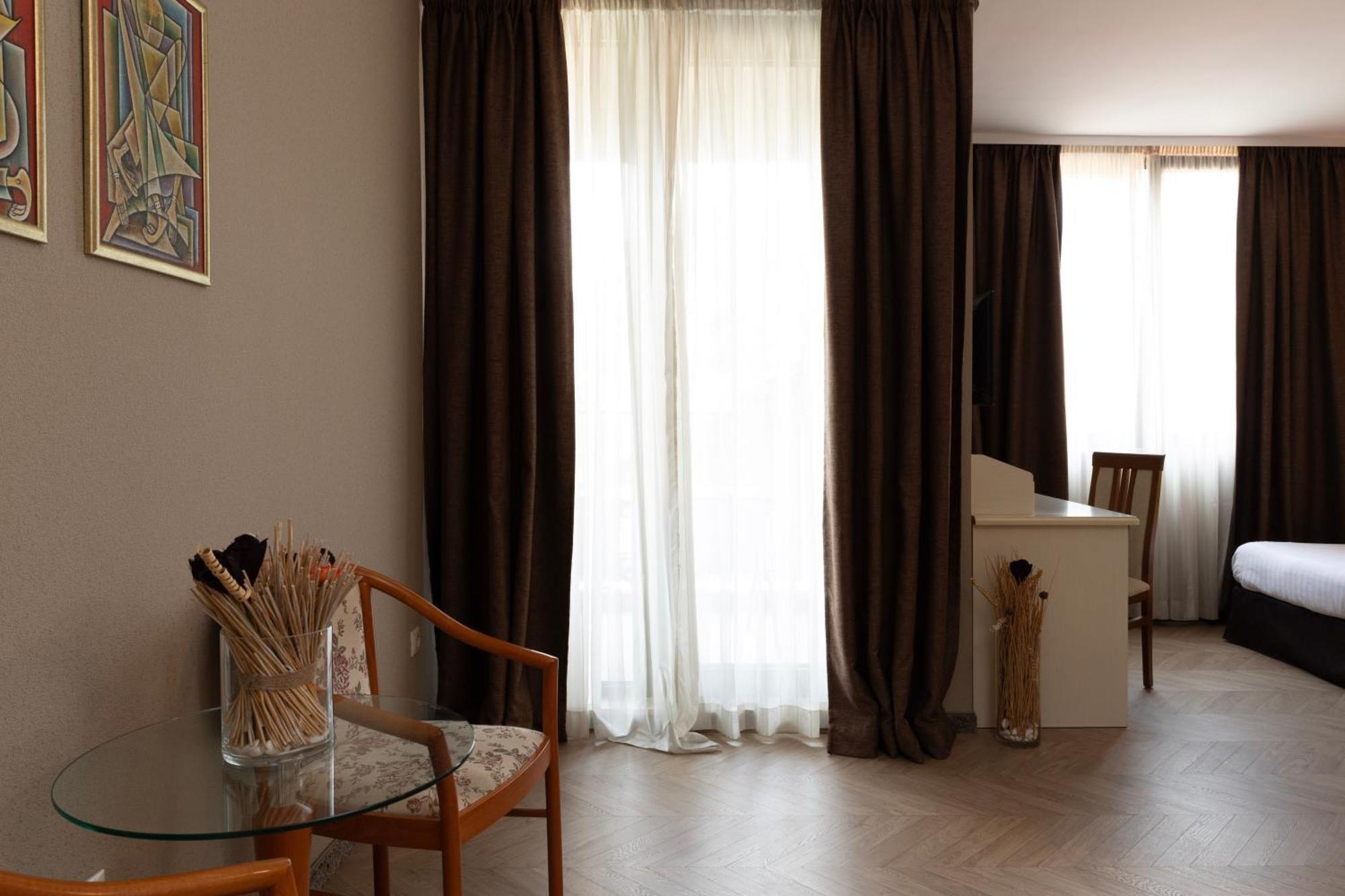 St. George Hotel Sofia Ngoại thất bức ảnh