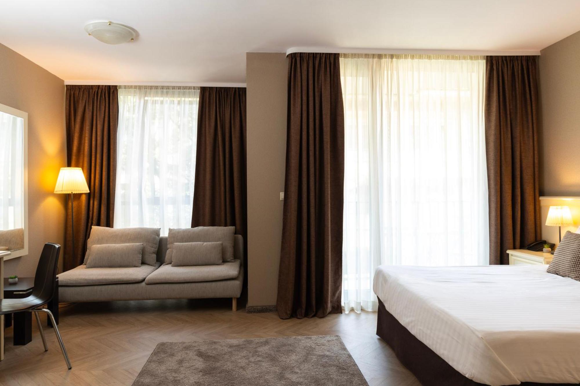 St. George Hotel Sofia Ngoại thất bức ảnh